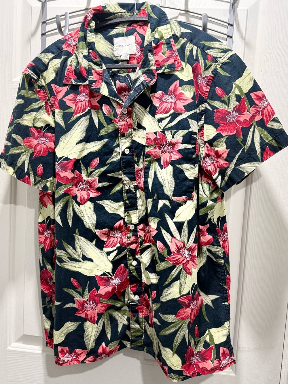 American Eagle Navy Floral Short-Sleeve Button-Up Shirt